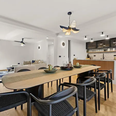 Villa Forest Whisper Near The Sea Opric