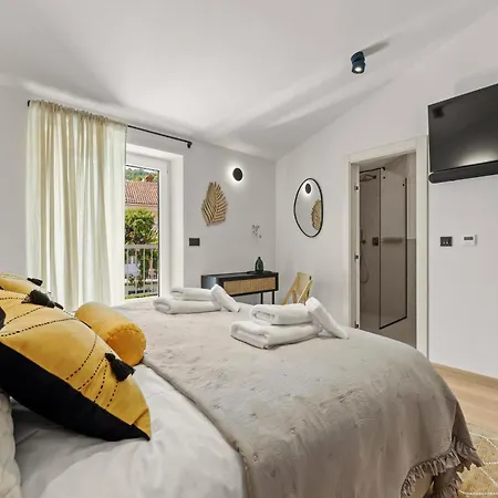 Forest Whisper Near The Sea Villa