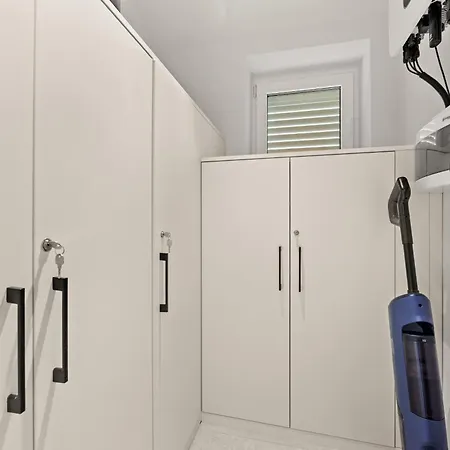 Villa Forest Whisper Near The Sea