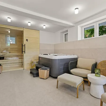 Forest Whisper Near The Sea Villa Opric