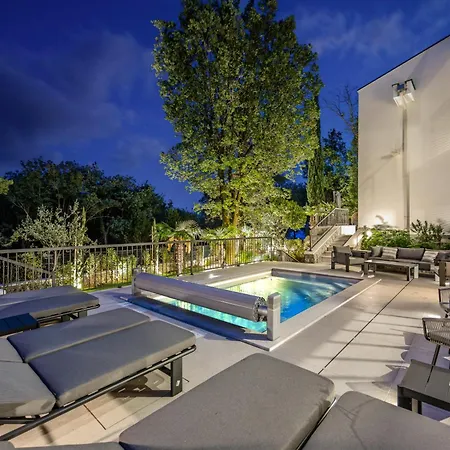 Villa Forest Whisper Near The Sea *