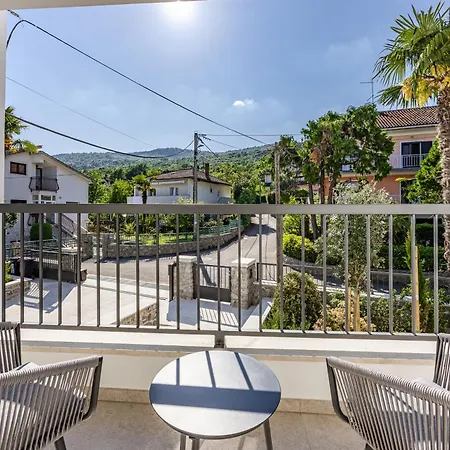 Villa Forest Whisper Near The Sea *